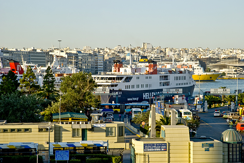 06_Pireus_w podrozy na Santorini.jpg